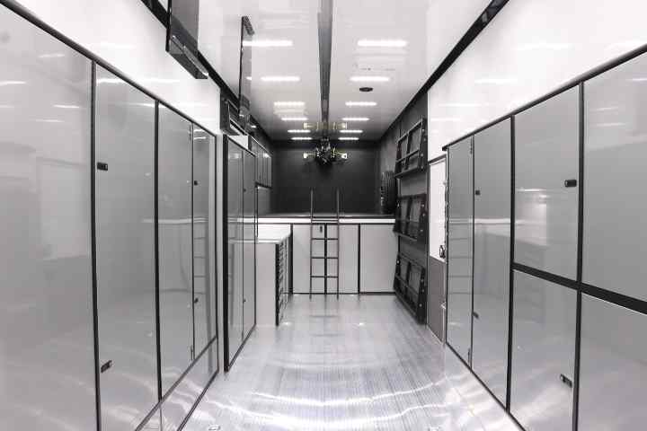 inTech Gooseneck Trailer