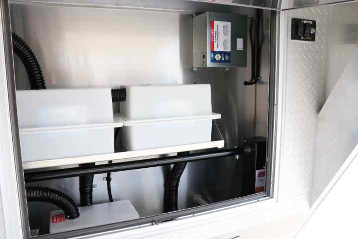 inTech Gooseneck Trailer