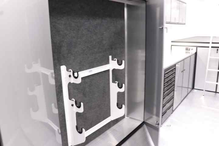 inTech Gooseneck Trailer
