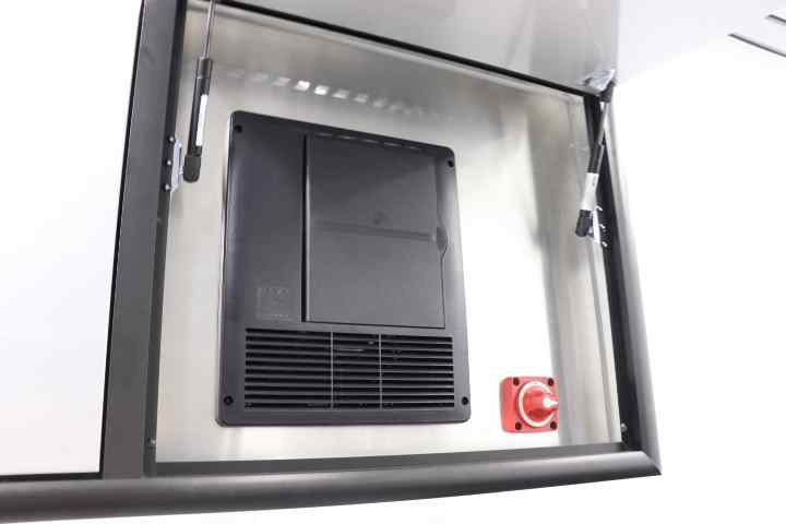 inTech Gooseneck Trailer