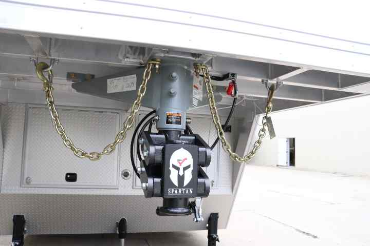 inTech Gooseneck Trailer