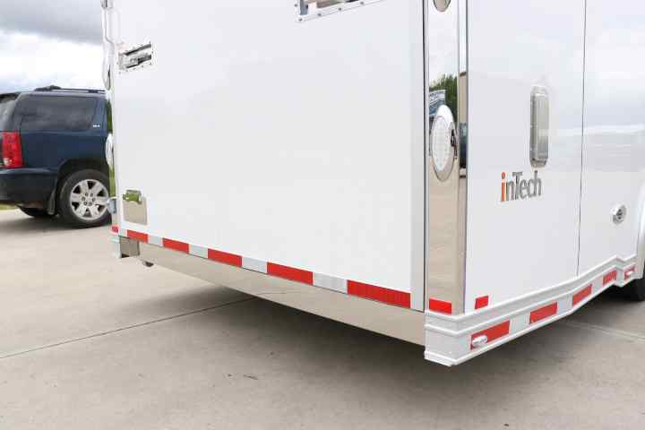 inTech Gooseneck Trailer