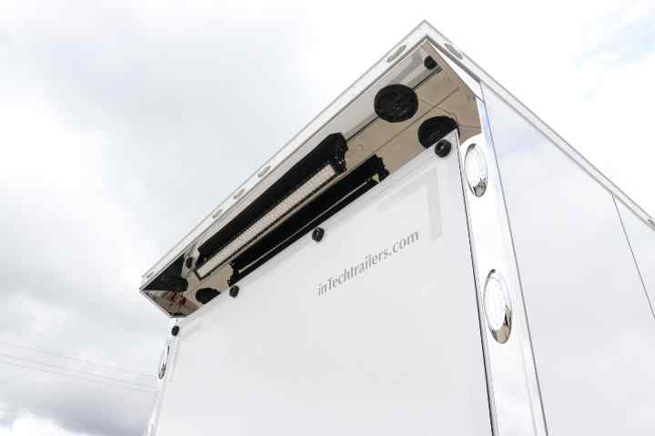 inTech Gooseneck Trailer
