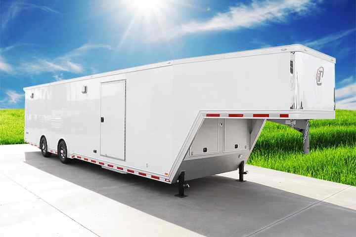 inTech Gooseneck Trailer