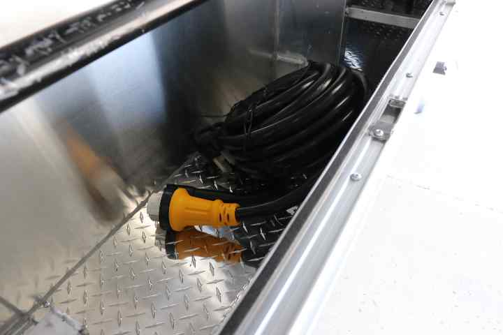 inTech Gooseneck Trailer