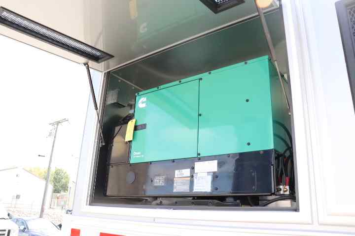 inTech Gooseneck Trailer
