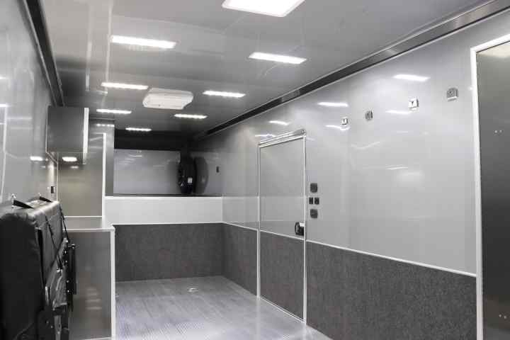 inTech Gooseneck Trailer