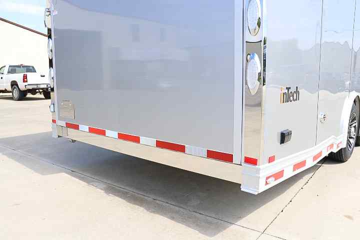 inTech Gooseneck Trailer