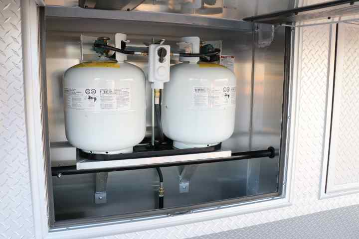 inTech Gooseneck Trailer
