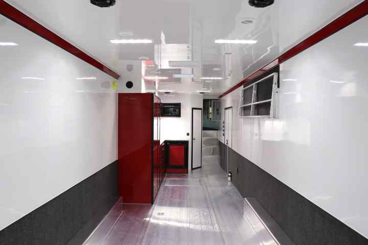 inTech Gooseneck Trailer