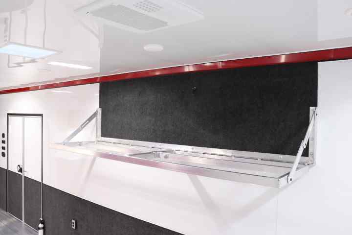 inTech Gooseneck Trailer