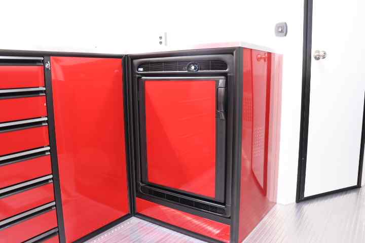 inTech Gooseneck Trailer