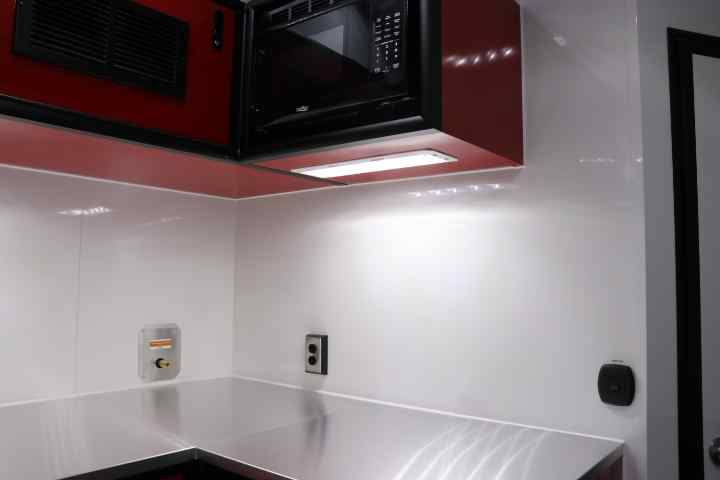inTech Gooseneck Trailer