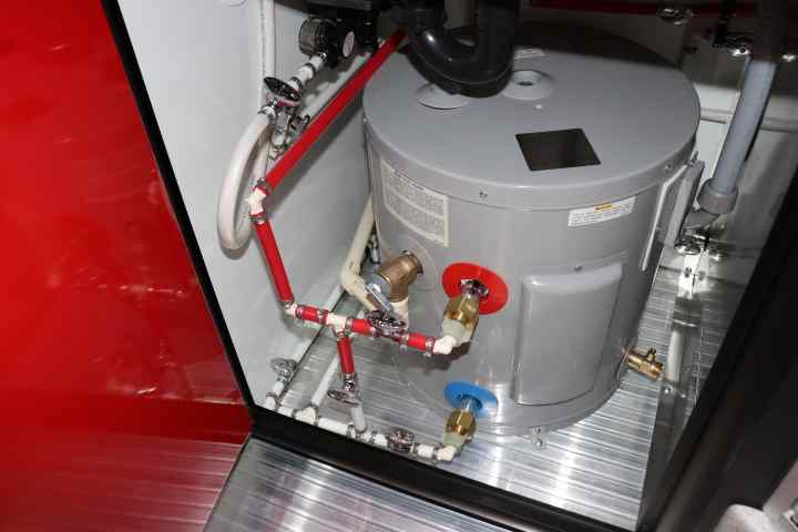 inTech Gooseneck Trailer