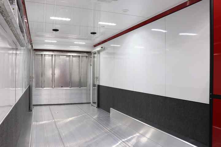 inTech Gooseneck Trailer