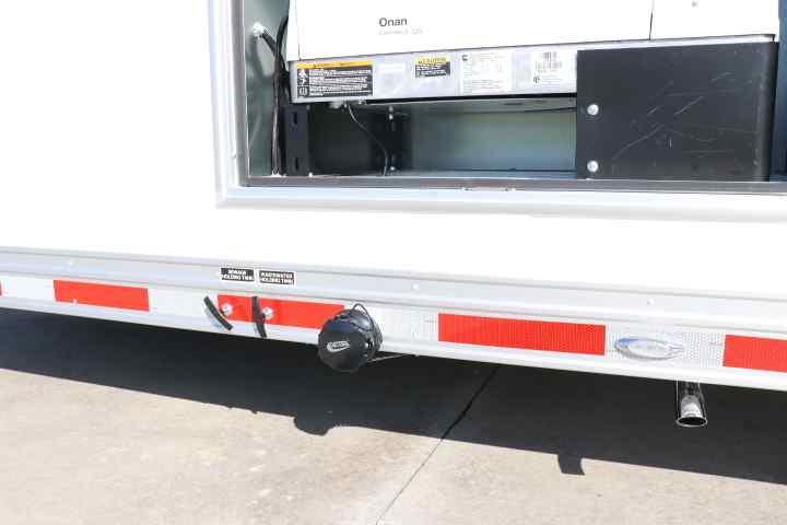 inTech Gooseneck Trailer