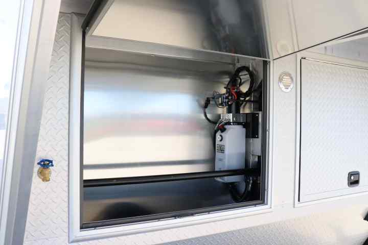 inTech Gooseneck Trailer