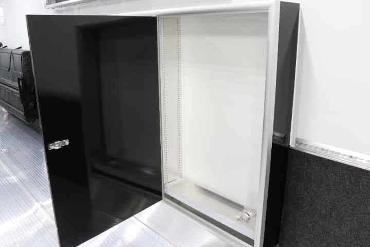 inTech Gooseneck Trailer