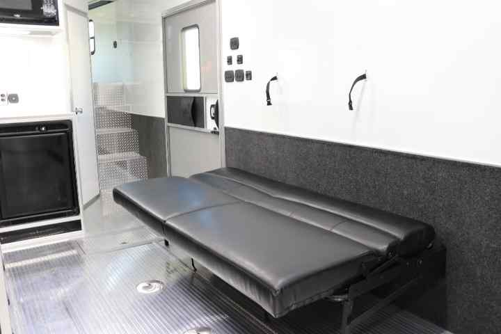inTech Gooseneck Trailer