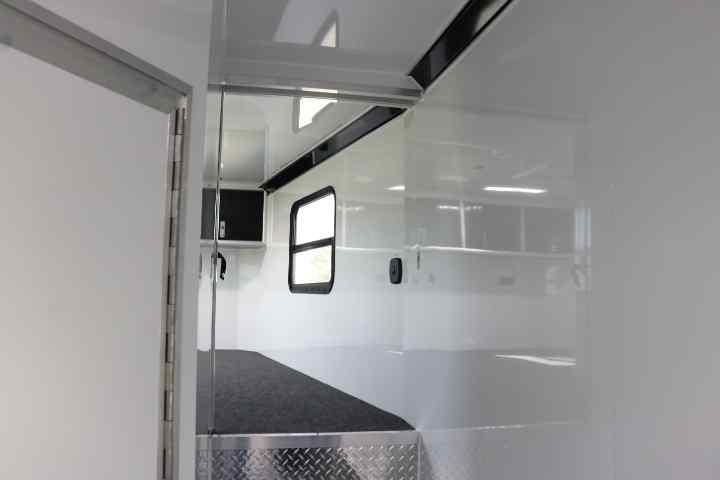 inTech Gooseneck Trailer