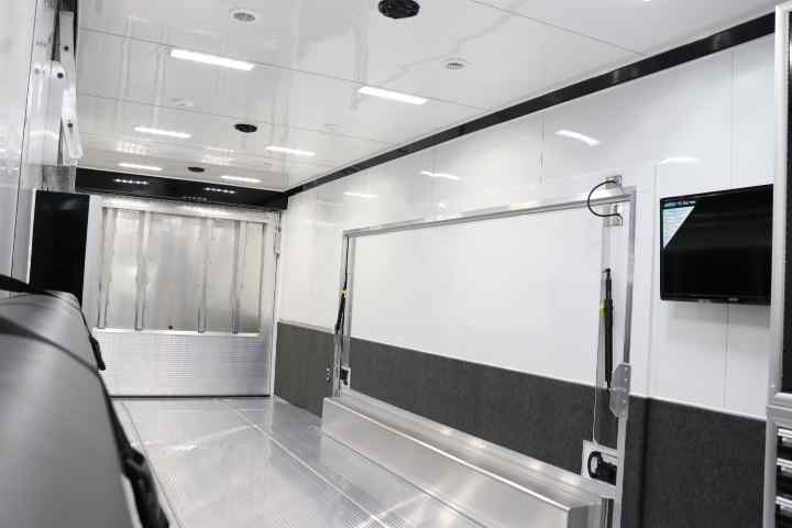 inTech Gooseneck Trailer