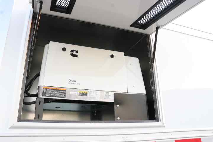 inTech Gooseneck Trailer