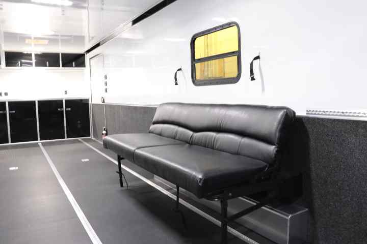 inTech Gooseneck Trailer