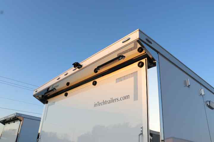 inTech Gooseneck Trailer