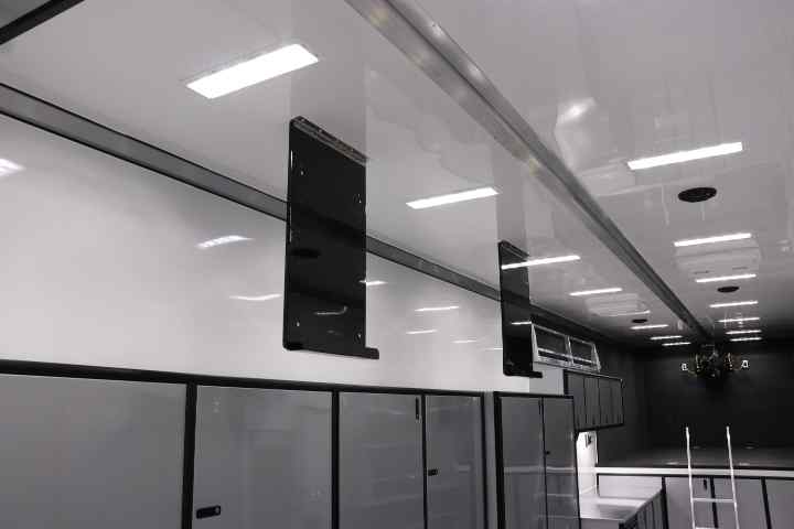inTech Gooseneck Trailer