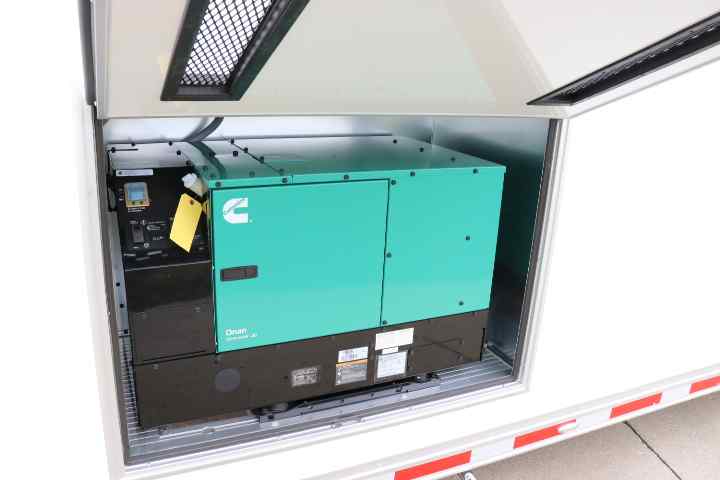 inTech Gooseneck Trailer