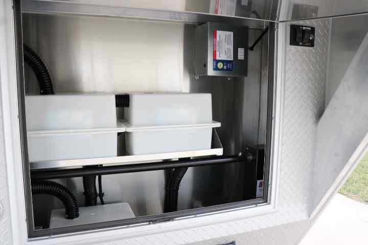 inTech Gooseneck Trailer