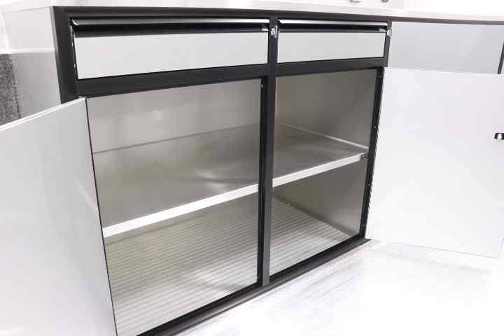inTech Gooseneck Trailer