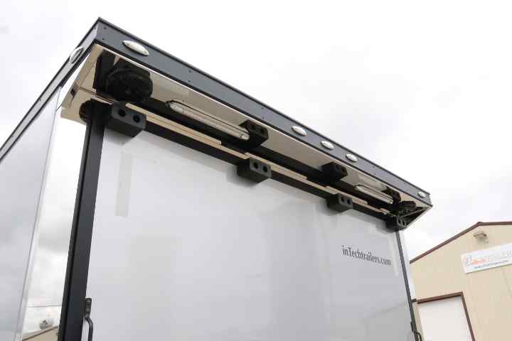 inTech Gooseneck Trailer
