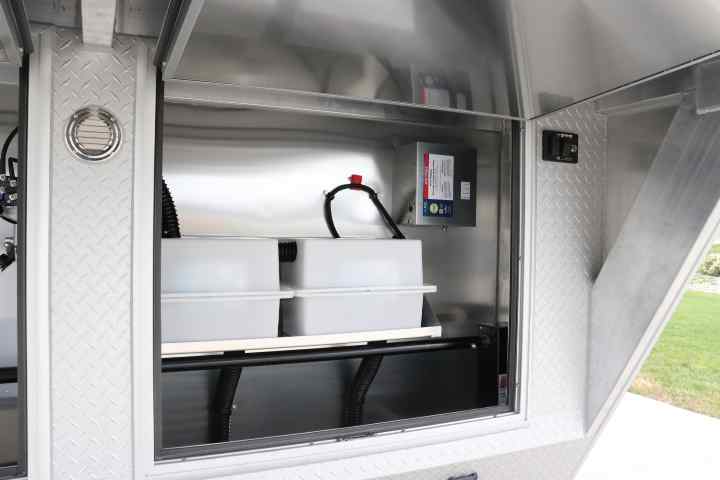 inTech Gooseneck Trailer