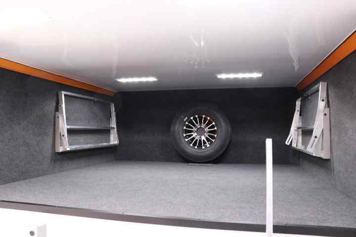 inTech Gooseneck Trailer