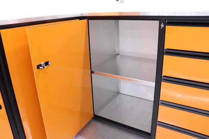 inTech Gooseneck Trailer