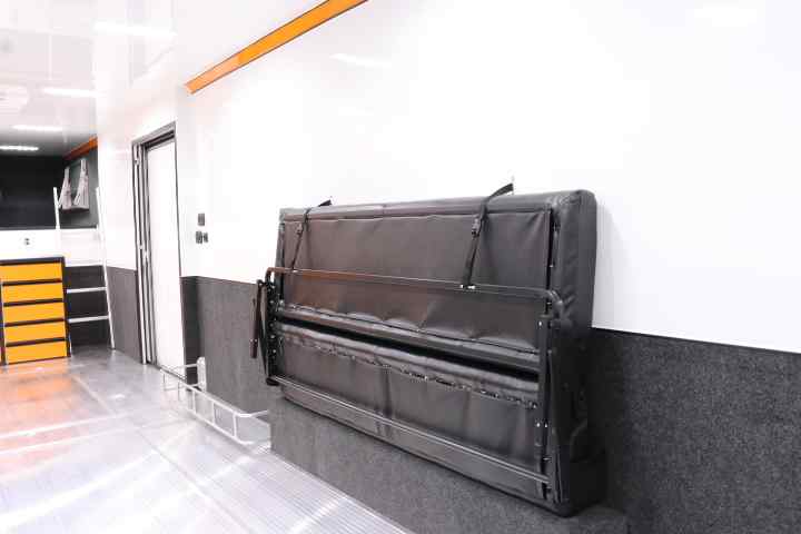 inTech Gooseneck Trailer