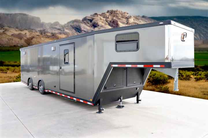 inTech Gooseneck Trailer