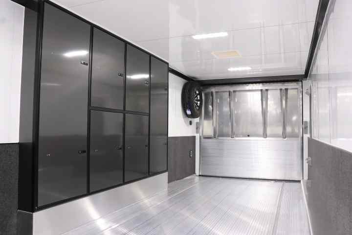 inTech Gooseneck Trailer
