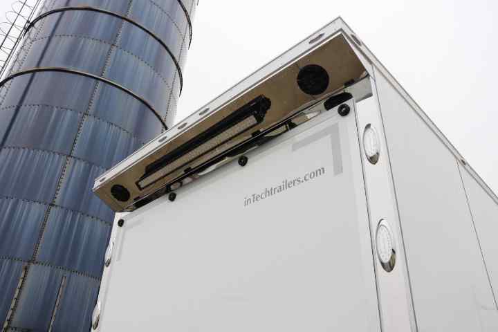inTech Gooseneck Trailer