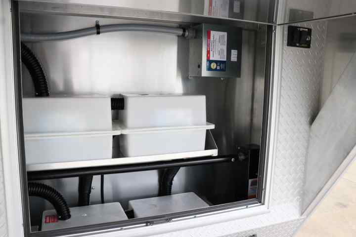 inTech Gooseneck Trailer