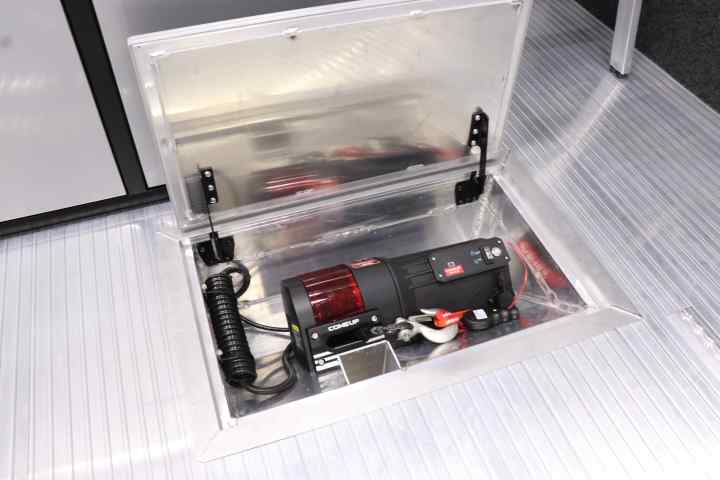 inTech Gooseneck Trailer
