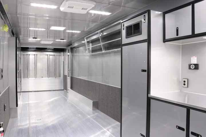inTech Gooseneck Trailer
