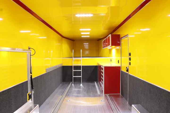 inTech Gooseneck Trailer