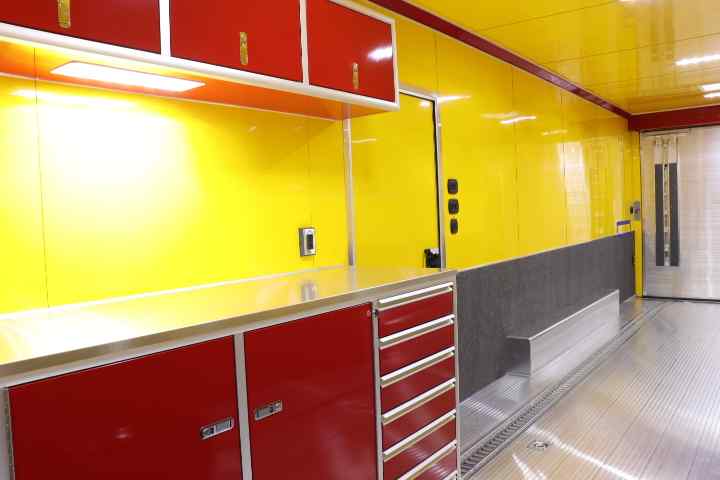 inTech Gooseneck Trailer