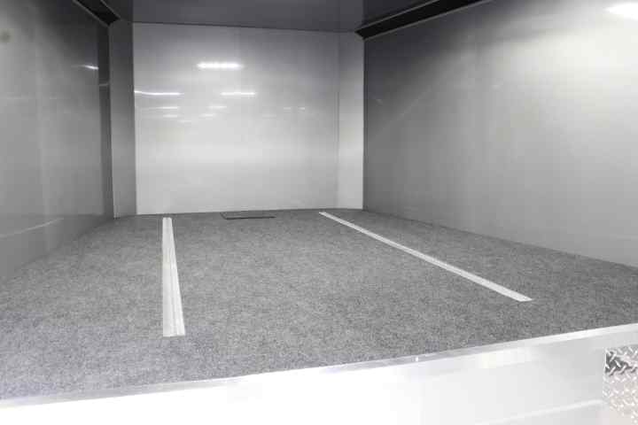 inTech Gooseneck Trailer