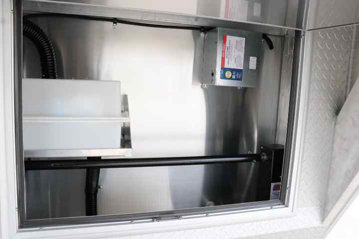 inTech Gooseneck Trailer