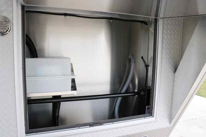 inTech Gooseneck Trailer