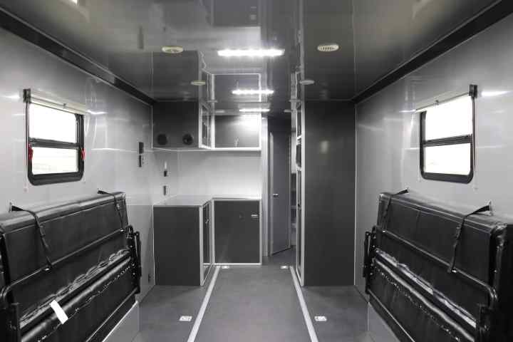 inTech Gooseneck Trailer