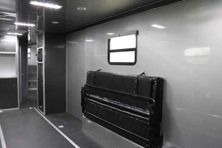 inTech Gooseneck Trailer